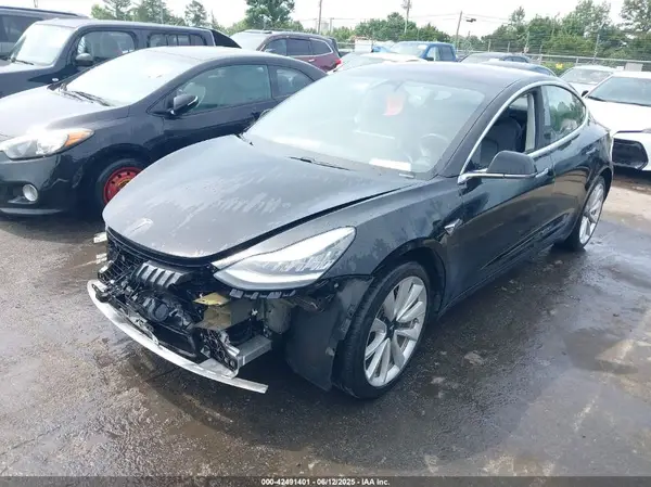 5YJ3E1EB7JF178523 2018 TESLA MODEL 3 - Image 2