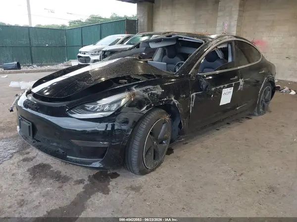 5YJ3E1EB7JF182295 2018 TESLA MODEL 3 - Image 2