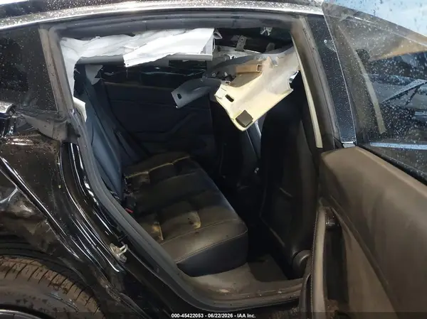 5YJ3E1EB7JF182295 2018 TESLA MODEL 3 - Image 8