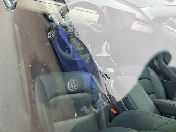 5YJ3E1EB7JF185231 2018 TESLA MODEL 3 - Image 8