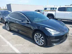 5YJ3E1EB7JF186668 2018 TESLA MODEL 3
