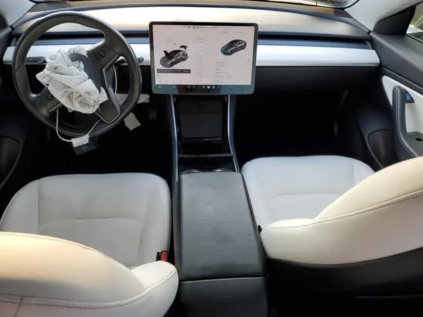 5YJ3E1EB7KF192259 2019 TESLA MODEL 3 - Image 8