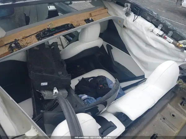 5YJ3E1EB7KF195145 2019 TESLA MODEL 3 - Image 8