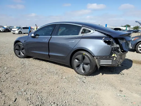 5YJ3E1EB7KF195257 2019 TESLA MODEL 3 - Image 2