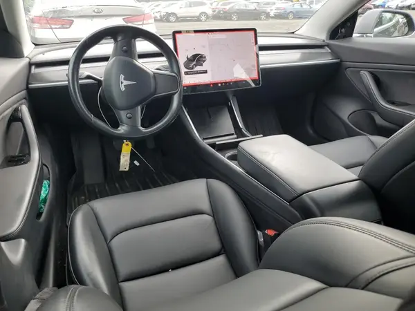 5YJ3E1EB7KF205897 2019 TESLA MODEL 3 - Image 8