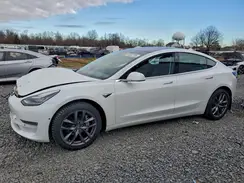 5YJ3E1EB7KF211540 2019 TESLA MODEL 3