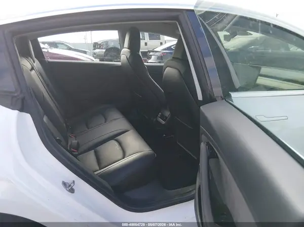 5YJ3E1EB7KF211750 2019 TESLA MODEL 3 - Image 8
