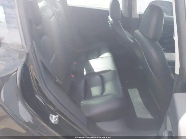 5YJ3E1EB7KF212106 2019 TESLA MODEL 3 - Image 8