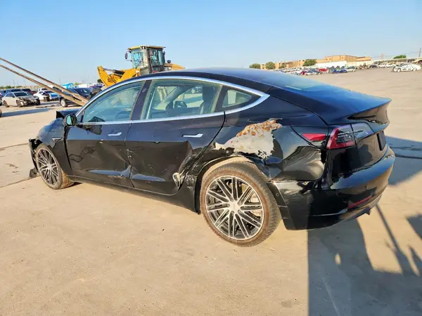 5YJ3E1EB7KF365455 2019 TESLA MODEL 3 - Image 2
