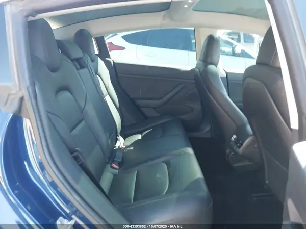 5YJ3E1EB7KF365598 2019 TESLA MODEL 3 - Image 8