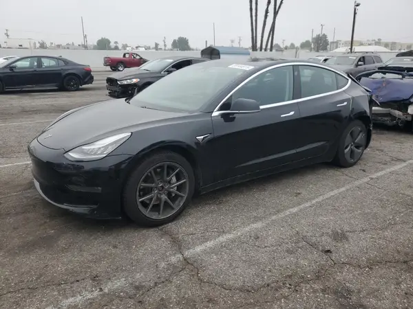 5YJ3E1EB7KF384782 2019 TESLA MODEL 3 - Image 1