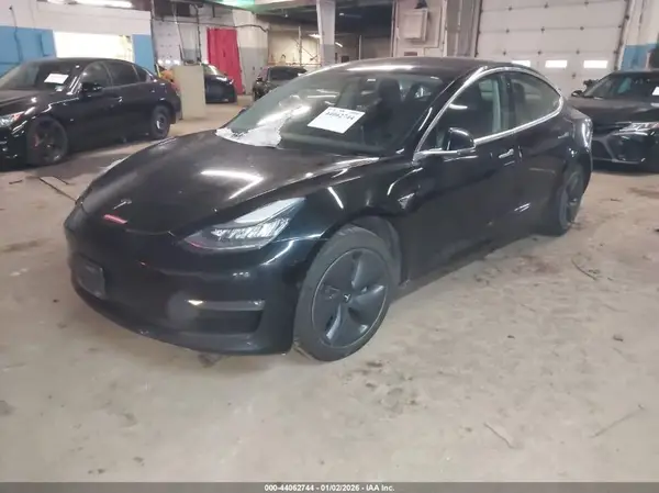 5YJ3E1EB7KF384801 2019 TESLA MODEL 3 - Image 2