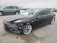 5YJ3E1EB7KF388928 2019 TESLA MODEL 3