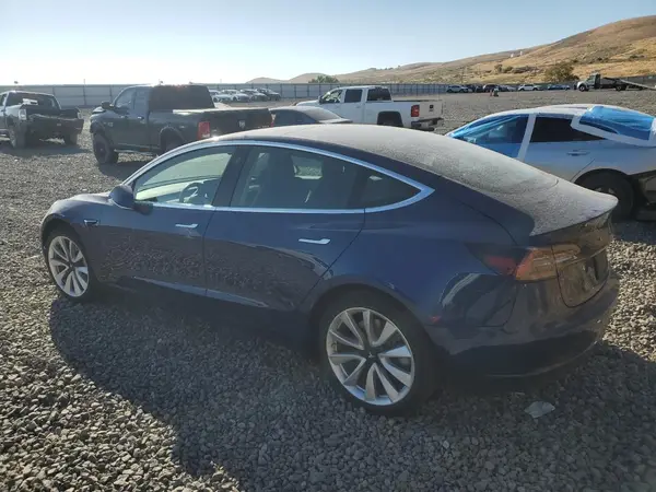 5YJ3E1EB7KF390047 2019 TESLA MODEL 3 - Image 2