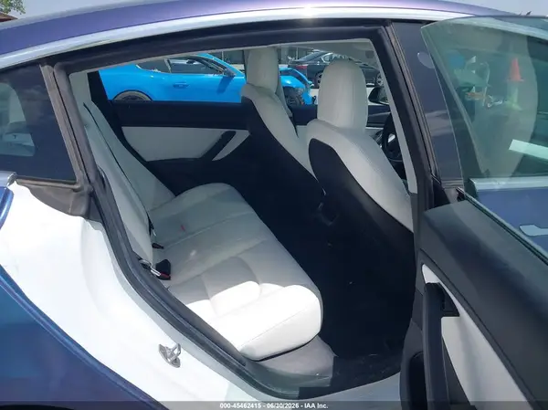 5YJ3E1EB7KF391134 2019 TESLA MODEL 3 - Image 8