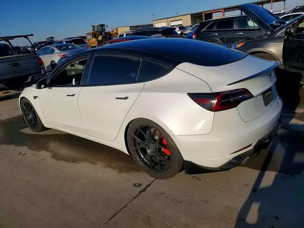 5YJ3E1EB7KF393725 2019 TESLA MODEL 3 - Image 2