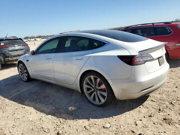5YJ3E1EB7KF407087 2019 TESLA MODEL 3 - Image 2