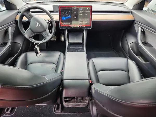 5YJ3E1EB7KF413665 2019 TESLA MODEL 3 - Image 8