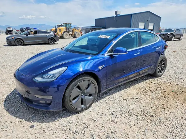 5YJ3E1EB7KF433138 2019 TESLA MODEL 3 - Image 1