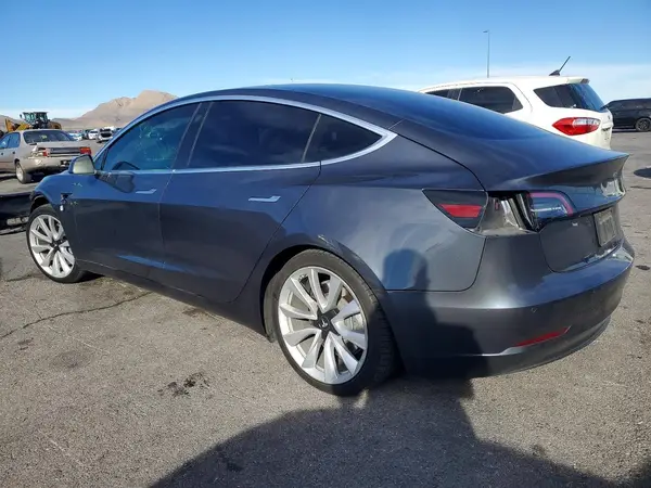 5YJ3E1EB7KF433740 2019 TESLA MODEL 3 - Image 2