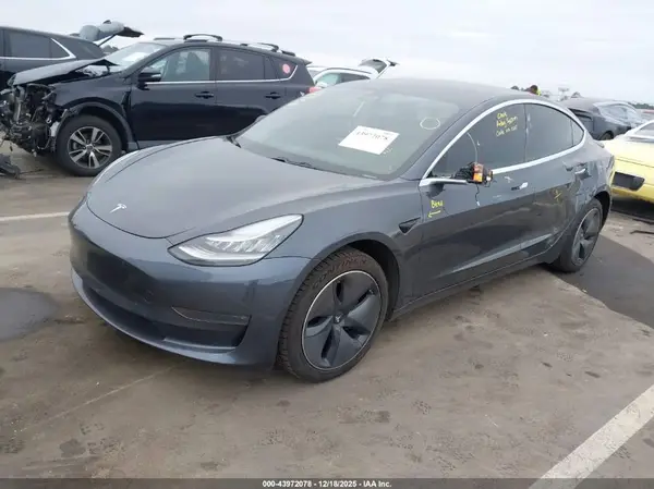 5YJ3E1EB7KF437559 2019 TESLA MODEL 3 - Image 2