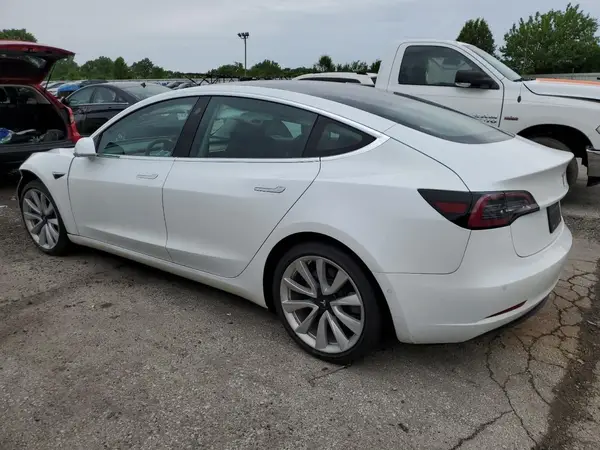5YJ3E1EB7KF437674 2019 TESLA MODEL 3 - Image 2