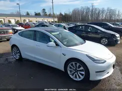5YJ3E1EB7KF442390 2019 TESLA MODEL 3