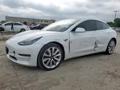 5YJ3E1EB7KF448318 2019 TESLA MODEL 3