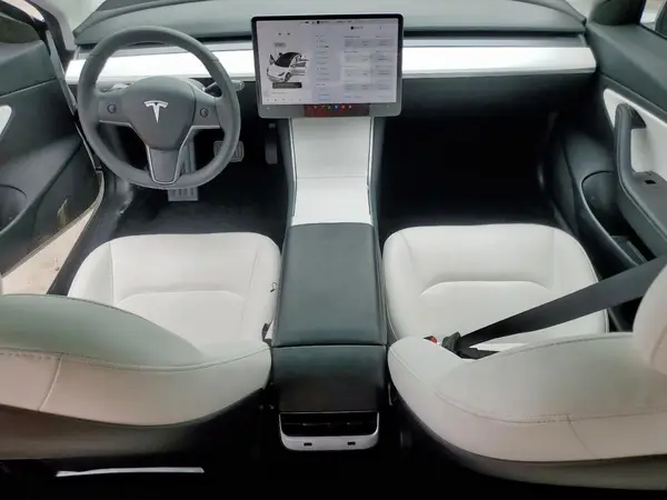5YJ3E1EB7KF448318 2019 TESLA MODEL 3 - Image 8
