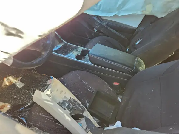5YJ3E1EB7KF450358 2019 TESLA MODEL 3 - Image 8