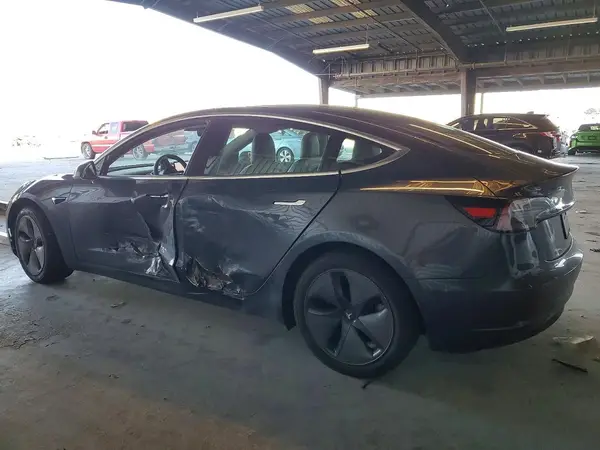5YJ3E1EB7KF451817 2019 TESLA MODEL 3 - Image 2