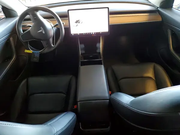 5YJ3E1EB7KF451817 2019 TESLA MODEL 3 - Image 8