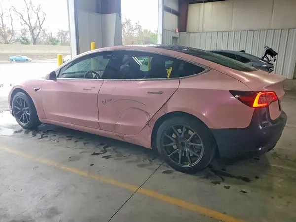 5YJ3E1EB7KF453194 2019 TESLA MODEL 3 - Image 2