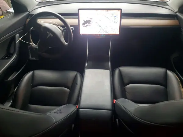 5YJ3E1EB7KF453194 2019 TESLA MODEL 3 - Image 8