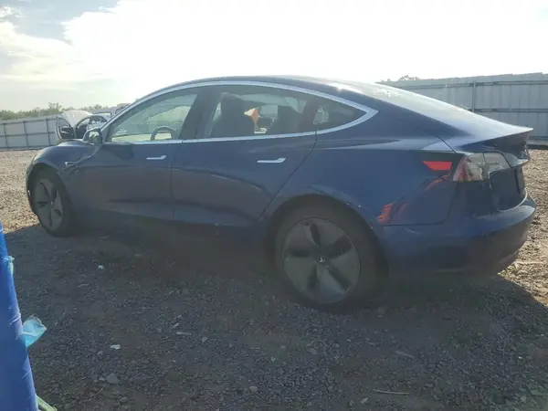5YJ3E1EB7KF480475 2019 TESLA MODEL 3 - Image 2
