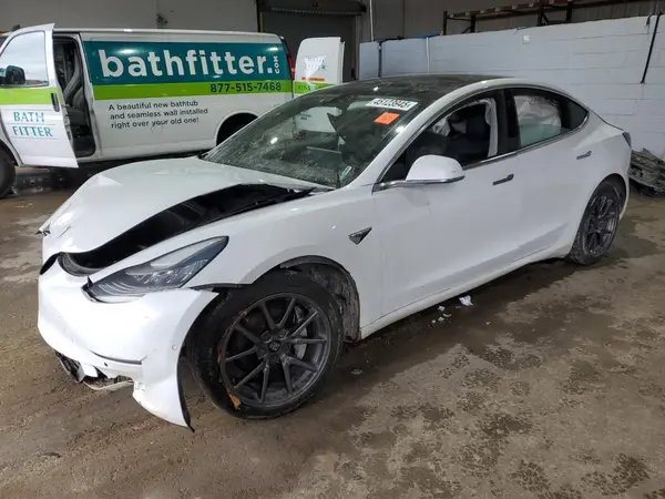 5YJ3E1EB7KF493324 2019 TESLA MODEL 3 - Image 1