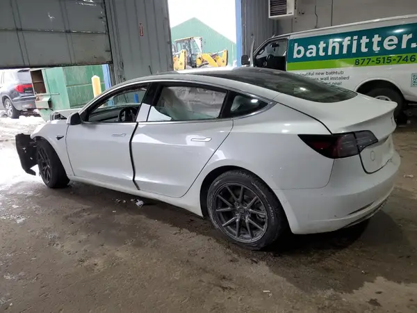 5YJ3E1EB7KF493324 2019 TESLA MODEL 3 - Image 2
