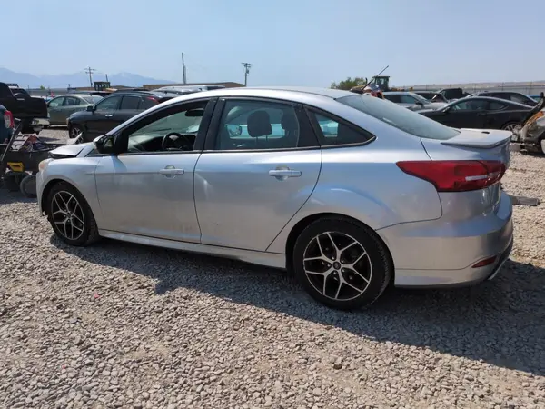 5YJ3E1EB7KF512437 2019 TESLA MODEL 3 - Image 2