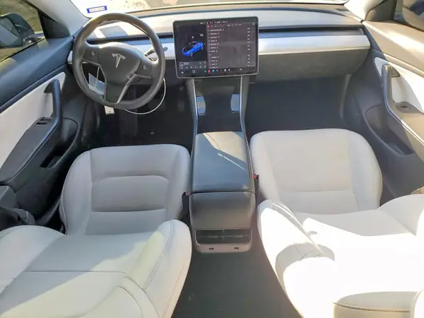 5YJ3E1EB7KF513278 2019 TESLA MODEL 3 - Image 8