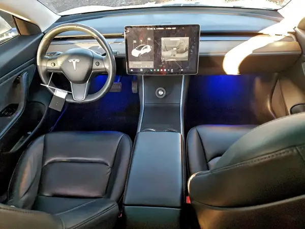 5YJ3E1EB7KF515693 2019 TESLA MODEL 3 - Image 8