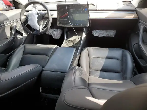 5YJ3E1EB7KF521638 2019 TESLA MODEL 3 - Image 8