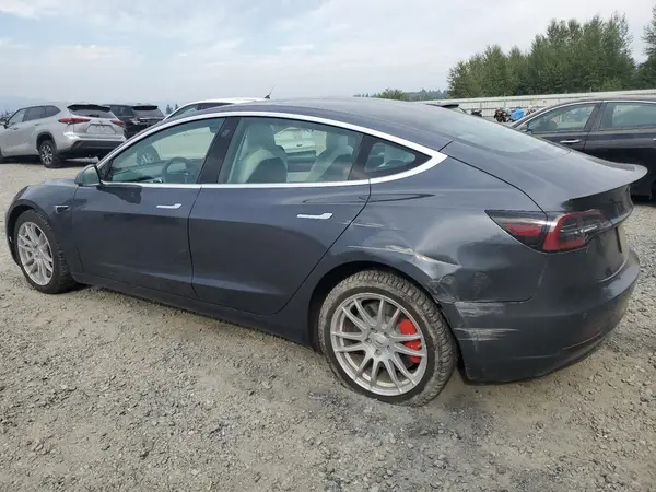 5YJ3E1EB7KF535944 2019 TESLA MODEL 3 - Image 2
