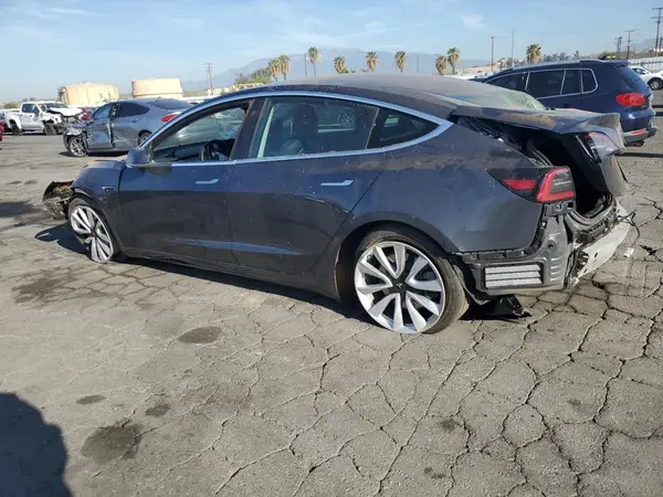 5YJ3E1EB7KF537046 2019 TESLA MODEL 3 - Image 2
