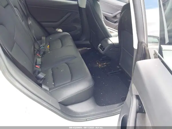 5YJ3E1EB7LF589083 2020 TESLA MODEL 3 - Image 8