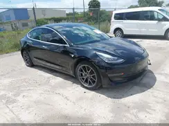 5YJ3E1EB7LF599807 2020 TESLA MODEL 3
