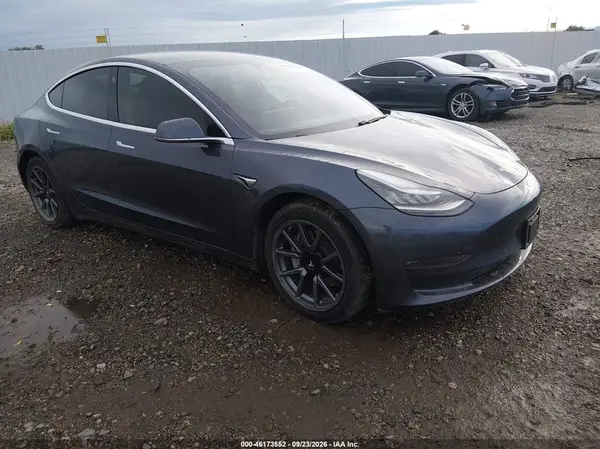 5YJ3E1EB7LF616217 2020 TESLA MODEL 3 - Image 1