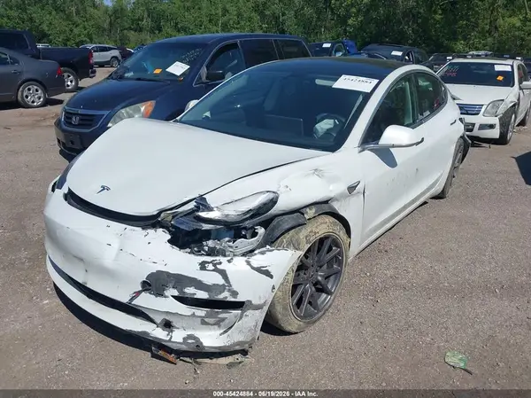 5YJ3E1EB7LF619425 2020 TESLA MODEL 3 - Image 2