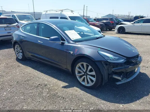 5YJ3E1EB7LF619957 2020 TESLA MODEL 3 - Image 1