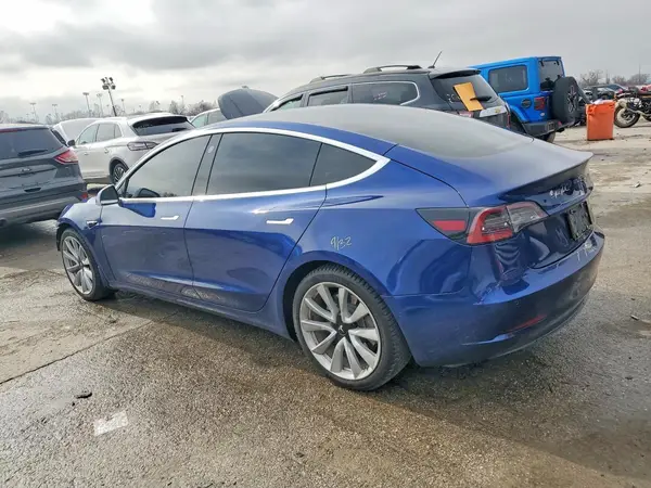 5YJ3E1EB7LF620512 2020 TESLA MODEL 3 - Image 2