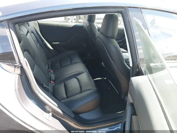 5YJ3E1EB7LF627752 2020 TESLA MODEL 3 - Image 8